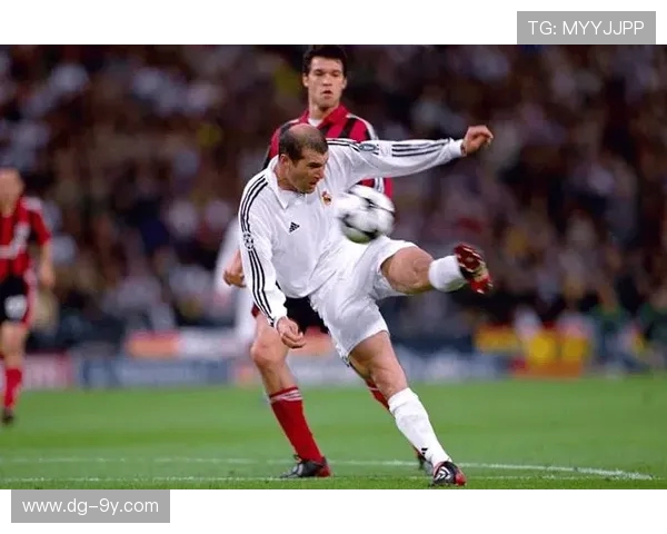 全球最帅足球男神大盘点 从球场到时尚界的颜值巅峰球员